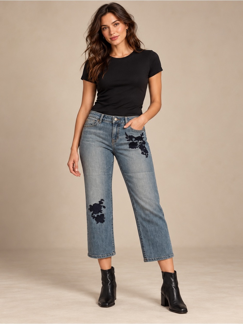 Simply Vera Wang Floral Mid Rise Capri Jeans Size 4 Boho Chic